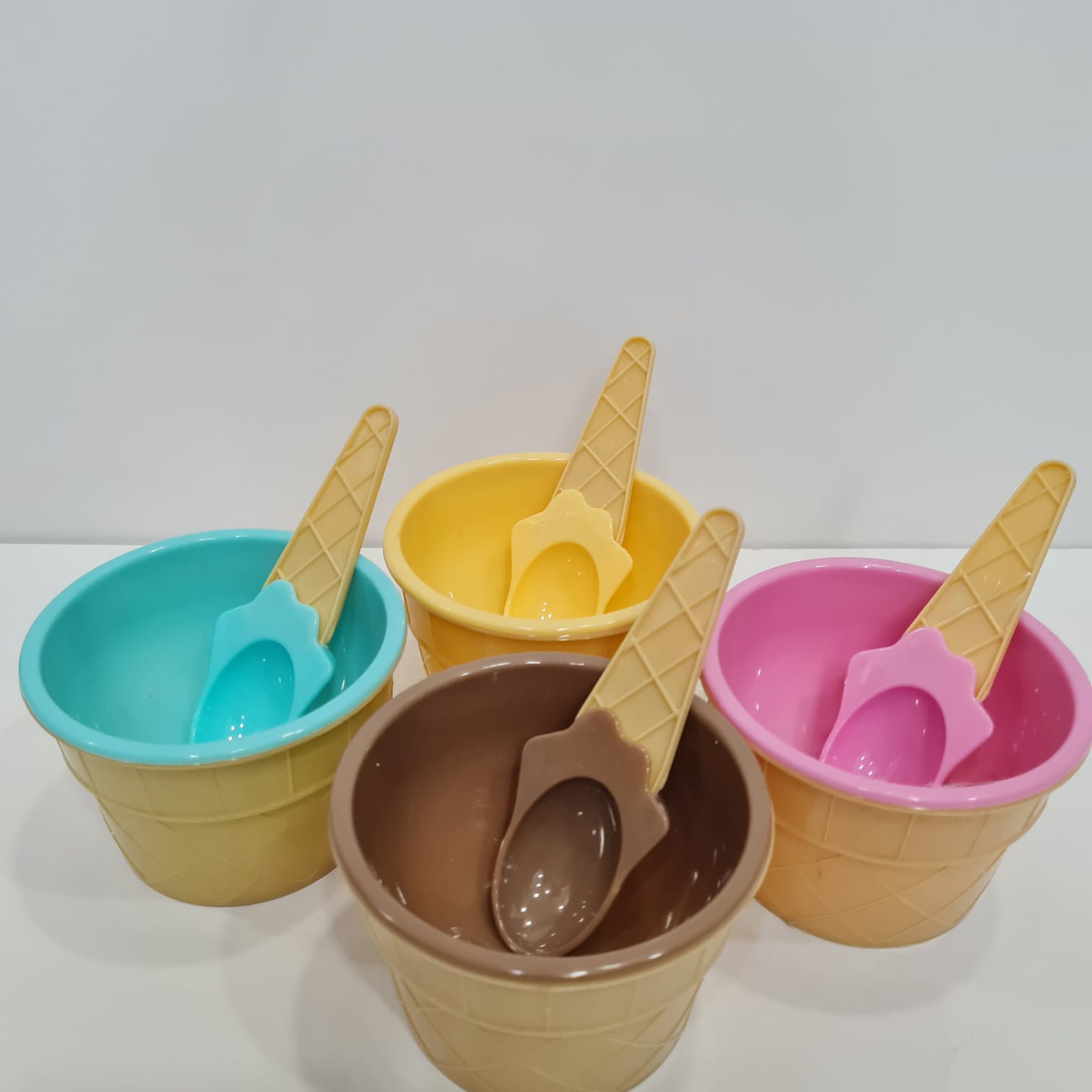 כוס גלידה 4 ב 10